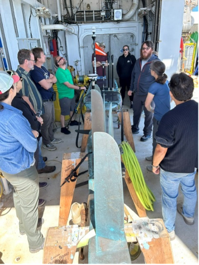 group around the wave glider