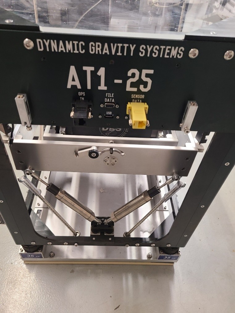 dynamic gravity systems instrument
